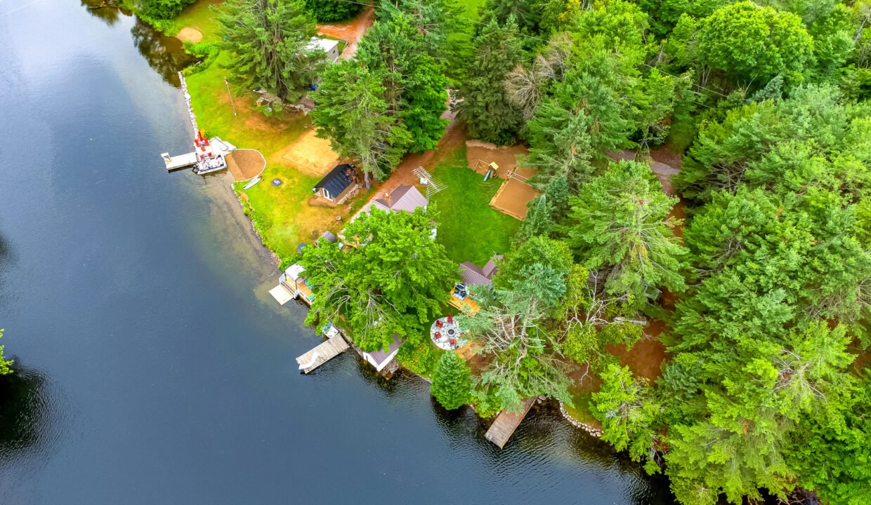 MLS | 32 Beachli Lane | 049